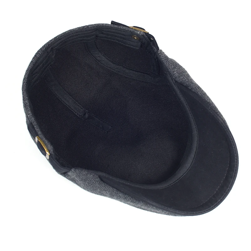 The Shelby Snap Cap